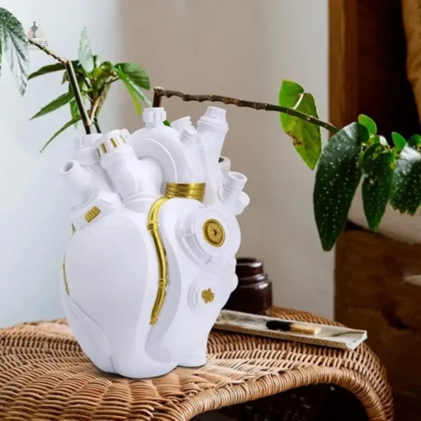 Vase cœur pour arrangements floraux