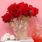 Vase design coeur pour décoration intérieure