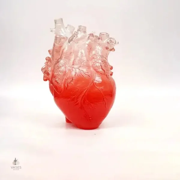 Vase coeur élégant pour fleurs fraîches