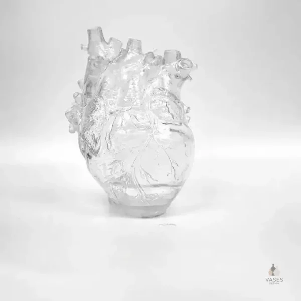 Vase coeur original pour embellir votre espace