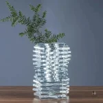 Vase décoratif en cristal, touche d'élégance