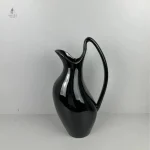 Vase cruche artisanale, ajout d'élégance à votre espace