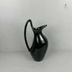 Vase cruche décoratif, idéal pour les arrangements floraux
