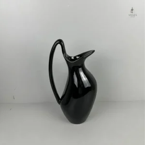 Vase cruche décoratif, idéal pour les arrangements floraux