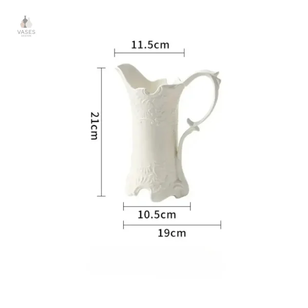 Vase cruche avec un charme d'antan