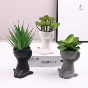 Vase décoratif en céramique pour un intérieur stylé