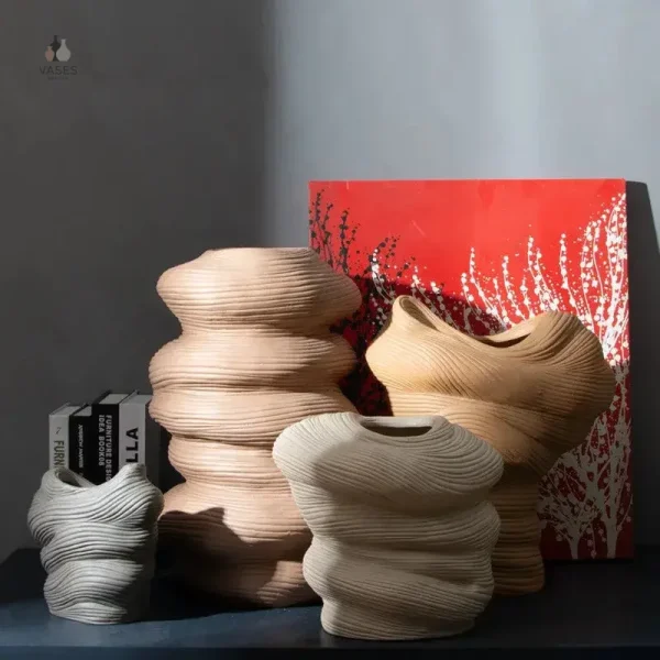 Vase design chic avec finitions raffinées
