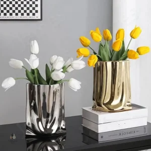 Vase décoratif moderne en céramique