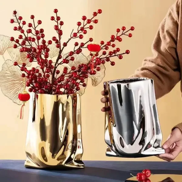 Vase au design contemporain pour fleurs