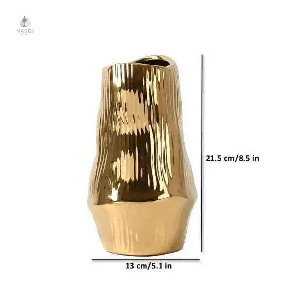 Vase design en céramique pour intérieur contemporain