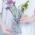 Vase en verre soufflé pour décoration contemporaine