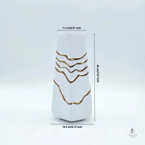 Vase stylé doré avec accents blancs