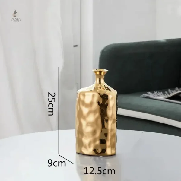 Vase doré moderne pour un style raffiné