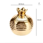 Vase doré minimaliste pour tous les espaces