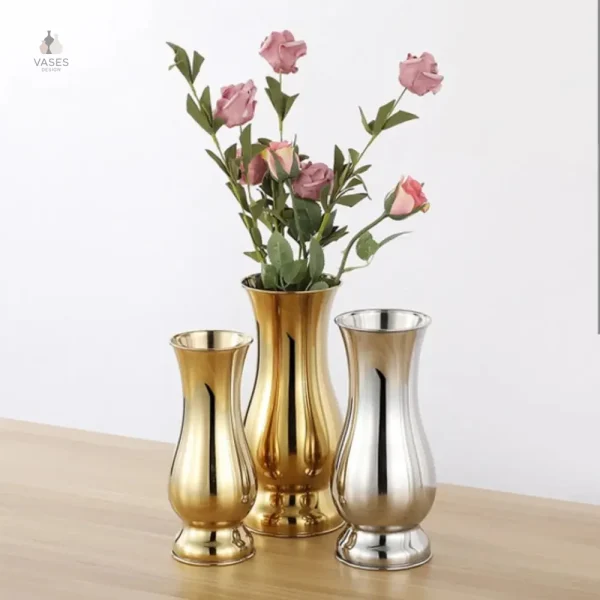 Vase en acier pour décoration intérieure