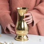 Vase en acier résistant et durable