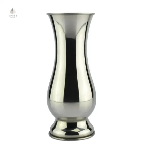 Vase en acier au style épuré et chic