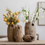 Vase en bois naturel