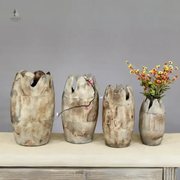 Vase en bois unique
