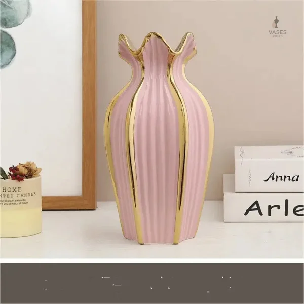 Vase en céramique texturé, ajout chic pour maison