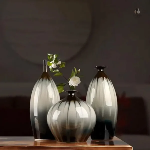 Vase en céramique unique pour embellir votre espace