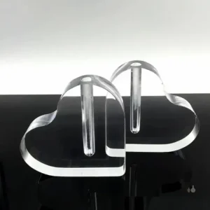 Vase de forme cœur, idéal pour fleurs fraîches