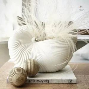 Vase en coquillage décoratif élégant pour intérieur