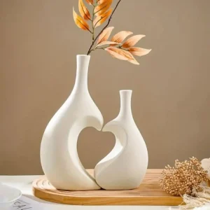 Vase cœur en céramique pour fleurs fraîches