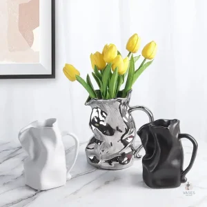 Vase en forme de cruche élégant et décoratif