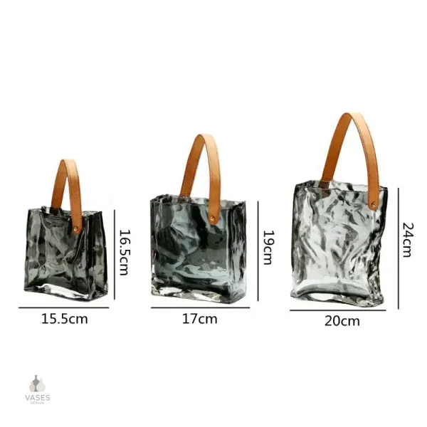 Vase moderne style sac à main