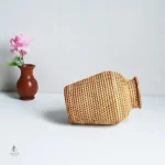 Vase en rotin design moderne, ajout de charme