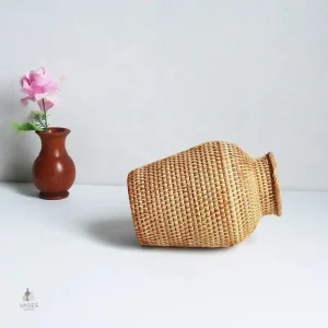 Vase en rotin design moderne, ajout de charme
