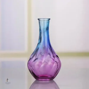 Vase en verre, touche artistique colorée