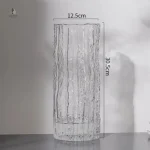Vase en verre cylindrique, accent de style moderne