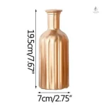 Vase en verre doré avec finition brillante