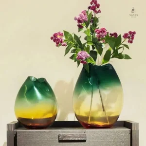 Vase en verre soufflé, design contemporain