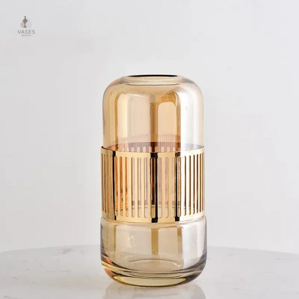 Vase minimaliste en verre transparent