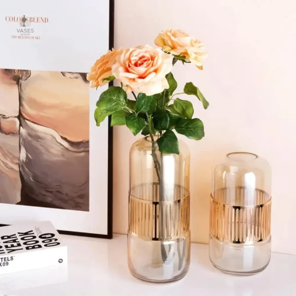 Vase en verre élégant et minimaliste
