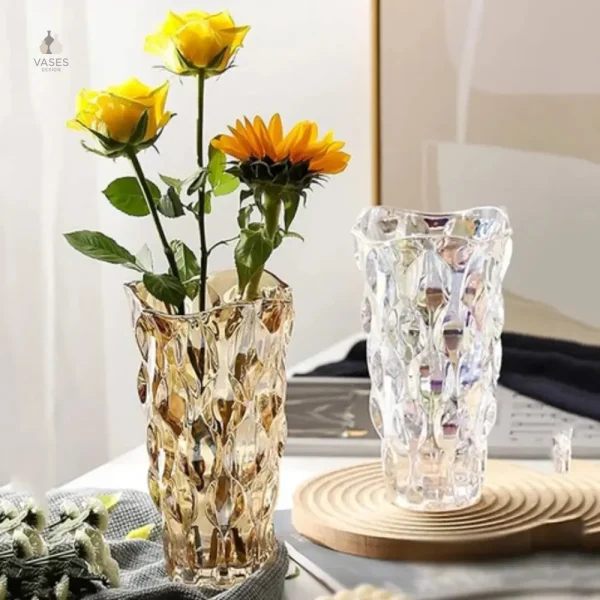 Vase en verre transparent classique
