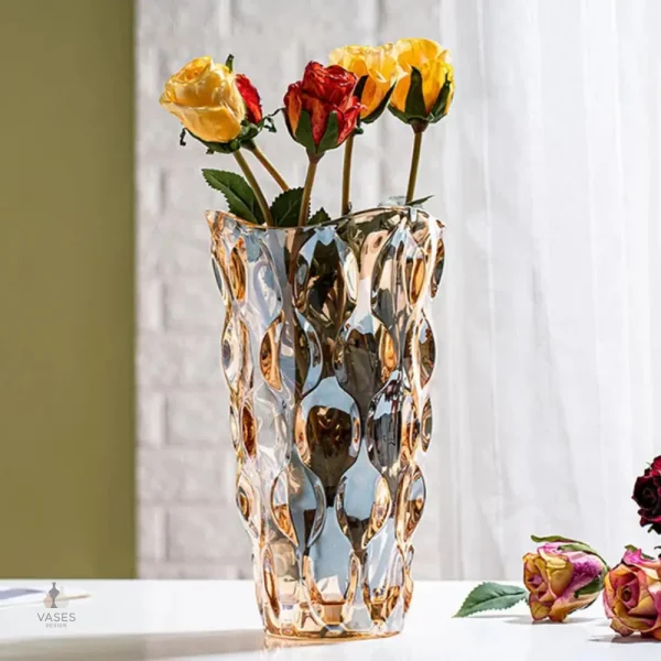 Vase décoratif vintage en verre