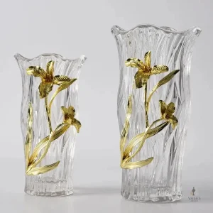 Vase vintage en verre, design élégant