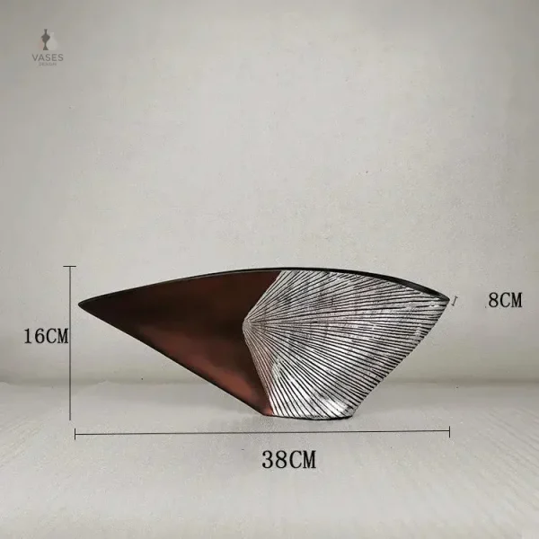 Vase éventail inspiré des formes organiques