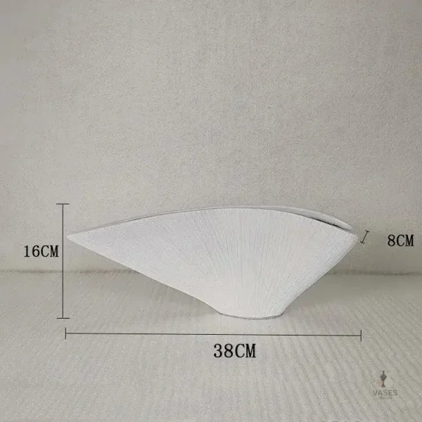 Vase éventail sobre et chic pour toutes les ambiances