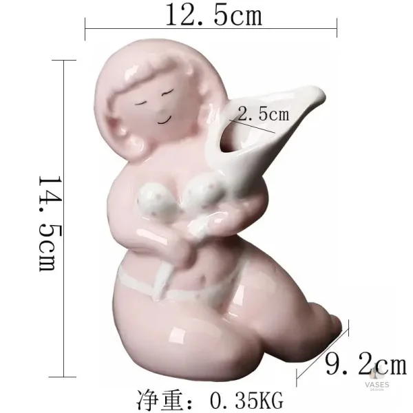 Vase féminin pour décoration intérieure
