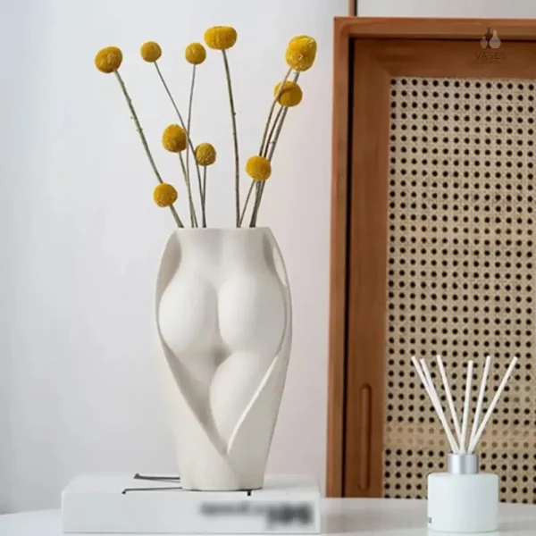 Vase fesse contemporain pour décoration