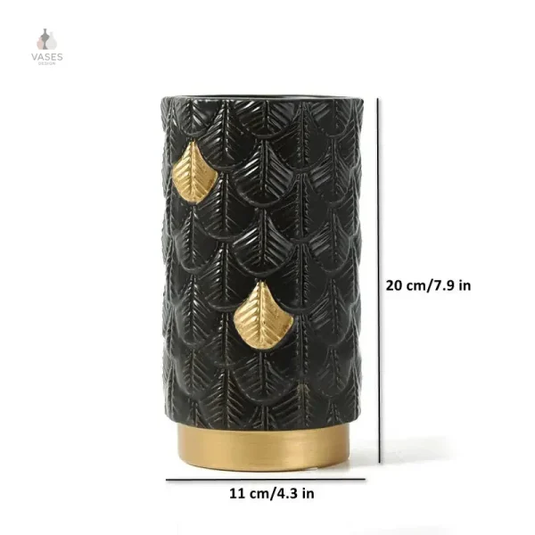 Vase en céramique coloré pour décoration intérieure