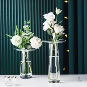 Vase transparent pour fleurs élégantes