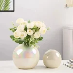 Vase boule design moderne pour décoration intérieure