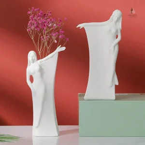 Vase femme élégant en forme féminine