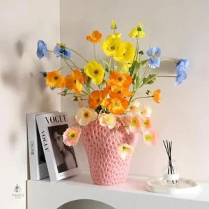 Vase décoratif en forme de fraise, couleur rose